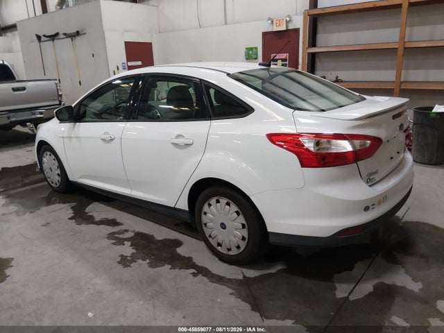 Ford FOCUS SE 2014 1FADP3F25EL376535 Image 3
