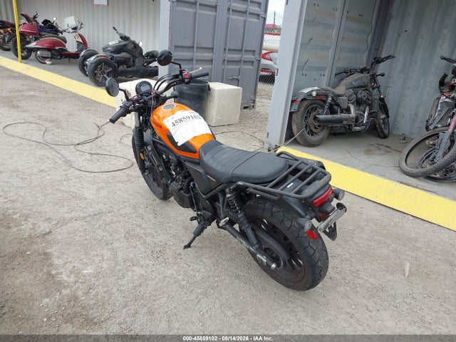 2023 Honda Cl500 A მანქანა იყიდება აუქციონზე, vin: MLHPC6752P5000070, აუქციონის ნომერი: 45859102
