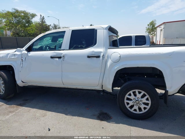 Продажа на аукционе авто 2024 Toyota Tacoma Sr, vin: 3TYKD5HN1RT009105, номер лота: 45859148