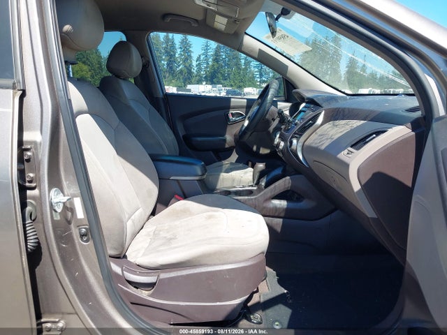 Продажа на аукционе авто 2011 Hyundai Tucson Gl, vin: KM8JT3AB2BU145772, номер лота: 45859193