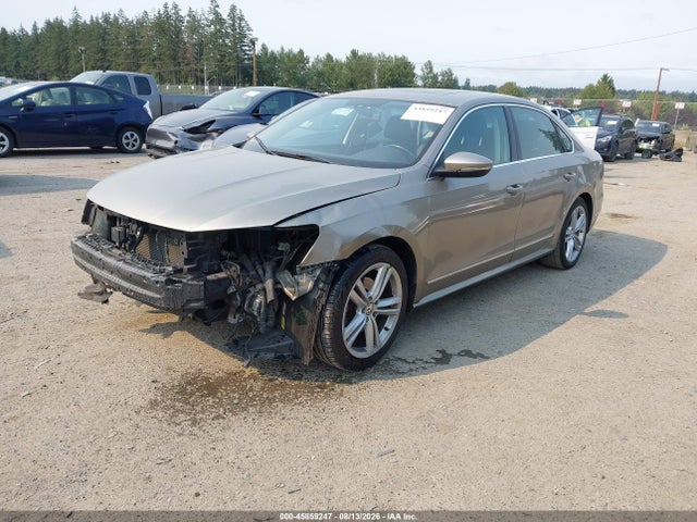 1VWBT7A36GC030952 Volkswagen Passat 1.8t Se