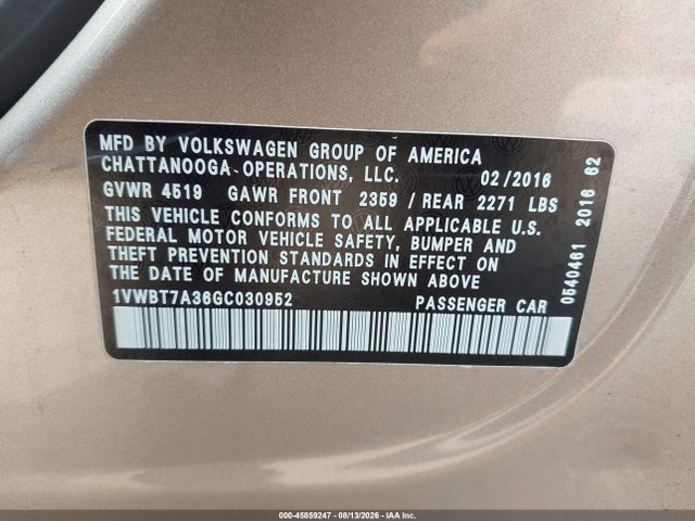 1VWBT7A36GC030952 Volkswagen Passat 1.8t Se