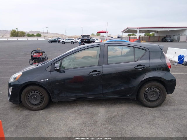 Toyota Prius C Two 2015 JTDKDTB37F1576936 Image 14
