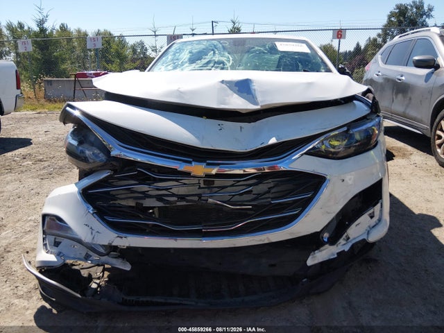 1G1ZD5ST3NF136362 Chevrolet Malibu Fwd Lt