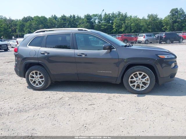 Продажа на аукционе авто 2017 Jeep Cherokee Latitude, vin: 1C4PJMCS3HW569952, номер лота: 45859311