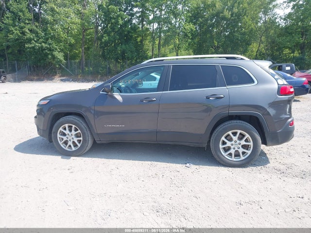 Продажа на аукционе авто 2017 Jeep Cherokee Latitude, vin: 1C4PJMCS3HW569952, номер лота: 45859311