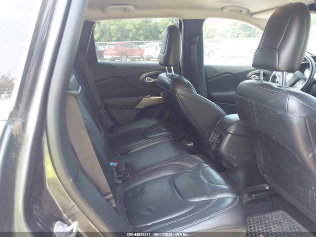 Продажа на аукционе авто 2017 Jeep Cherokee Latitude, vin: 1C4PJMCS3HW569952, номер лота: 45859311