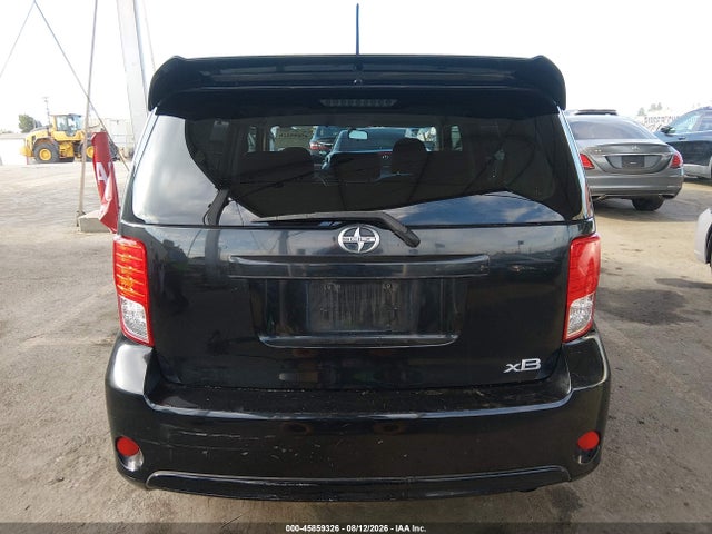 Scion XB 2014 JTLZE4FEXEJ063857 Image 15