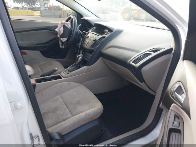 Ford FOCUS SE 2016 1FADP3K25GL254184 Image 5