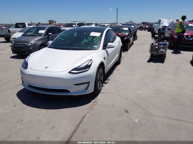 Tesla Model 3 Long Range Dual Motor All-wheel Drive 2021 5YJ3E1EB6MF049869 Image 2