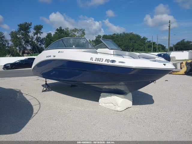 45859533 :رقم المزاد ، YAMC6108K910 vin ، 2010 Yamaha 23' مزاد بيع