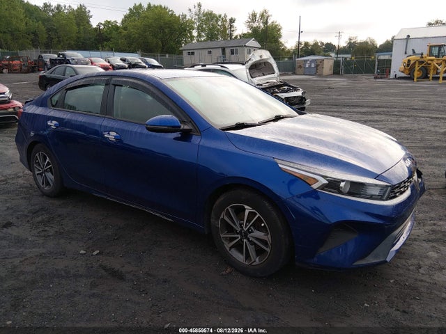 45859574 :رقم المزاد ، 3KPF24AD8NE471504 vin ، 2022 Kia Forte Fe/lxs مزاد بيع