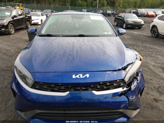 45859574 :رقم المزاد ، 3KPF24AD8NE471504 vin ، 2022 Kia Forte Fe/lxs مزاد بيع