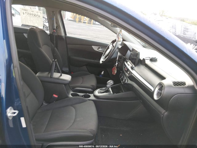 45859574 :رقم المزاد ، 3KPF24AD8NE471504 vin ، 2022 Kia Forte Fe/lxs مزاد بيع