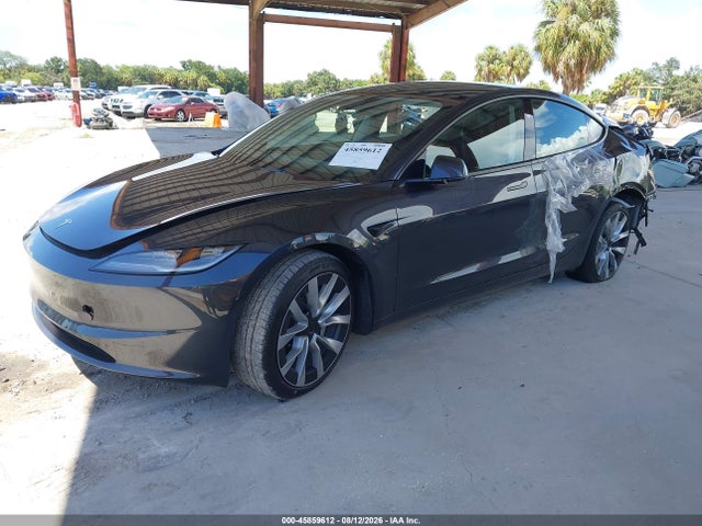 5YJ3E1EAXSF037857 Tesla Model 3 Long Range Rear-wheel Drive/standard Rear-wheel Drive