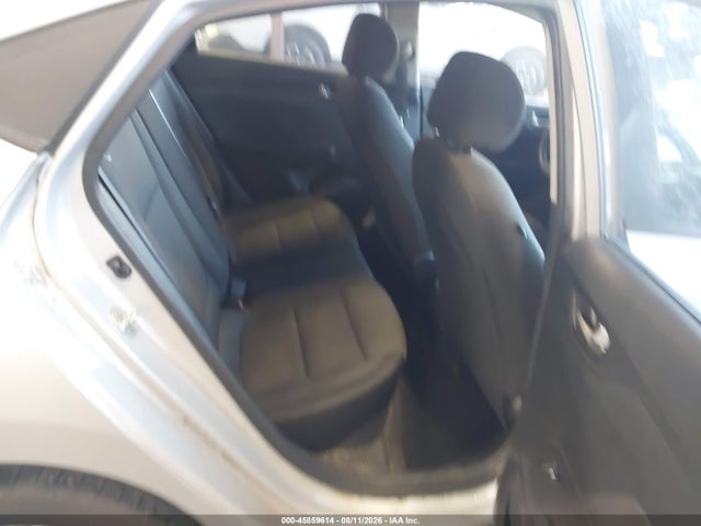 Hyundai ACCENT SE 2018 3KPC24A39JE024586 Image 8