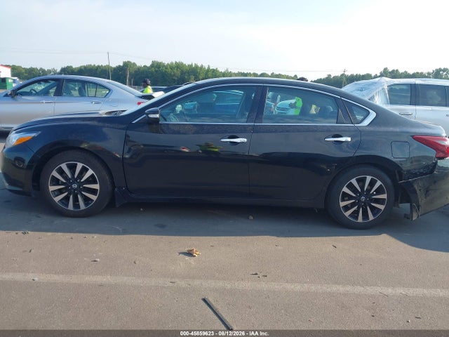 45859623 :رقم المزاد ، 1N4AL3AP2JC157009 vin ، 2018 Nissan Altima 2.5 Sv مزاد بيع