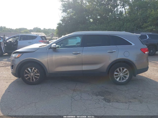 Aukcja sprzedaży 2017 Kia Sorento 2.4l Lx, vin: 5XYPG4A38HG250375, numer aukcji: 45859640