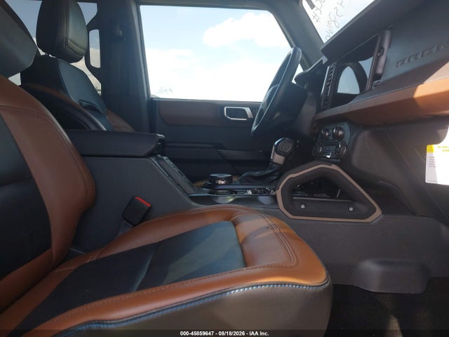 Продаж на аукціоні авто 2024 Ford Bronco Outer Banks, vin: 1FMDE8BH1RLB31644, номер лоту: 45859647