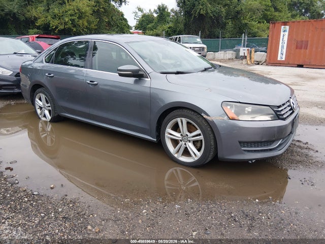 Aukcja sprzedaży 2014 Volkswagen Passat 2.5l Se, vin: 1VWBP7A30EC001836, numer aukcji: 45859649
