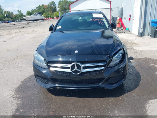 45859709 :رقم المزاد ، 55SWF4KB5HU226979 vin ، 2017 Mercedes-benz C 300 4matic مزاد بيع