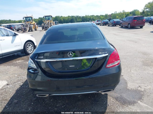 45859709 :رقم المزاد ، 55SWF4KB5HU226979 vin ، 2017 Mercedes-benz C 300 4matic مزاد بيع