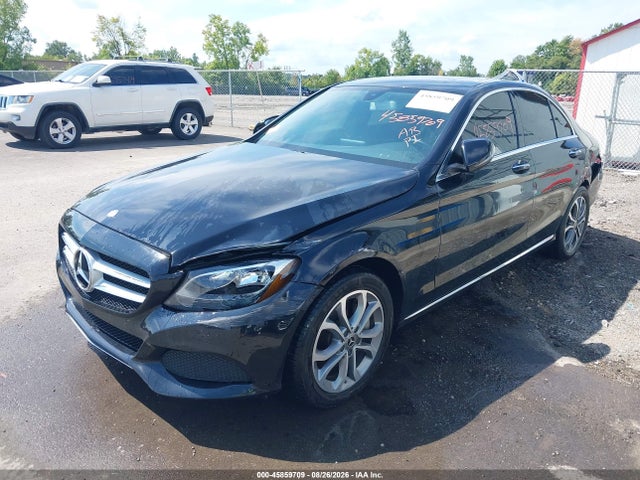 45859709 :رقم المزاد ، 55SWF4KB5HU226979 vin ، 2017 Mercedes-benz C 300 4matic مزاد بيع