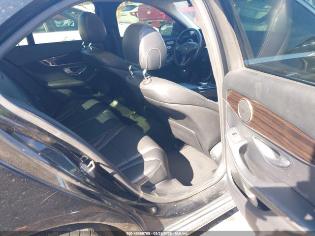 45859709 :رقم المزاد ، 55SWF4KB5HU226979 vin ، 2017 Mercedes-benz C 300 4matic مزاد بيع