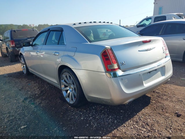 2011 Chrysler 300c მანქანა იყიდება აუქციონზე, vin: 2C3CA6CT5BH614421, აუქციონის ნომერი: 45859782
