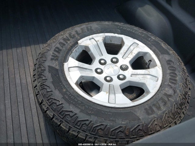 Продаж на аукціоні авто 2018 Chevrolet Silverado 1500 2lt, vin: 3GCUKREC9JG553245, номер лоту: 45859814