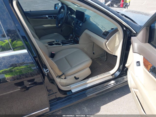 45859823 :رقم المزاد ، WDDGF5GBOAR119736 vin ، 2010 Mercedes-benz C 350 Sport مزاد بيع