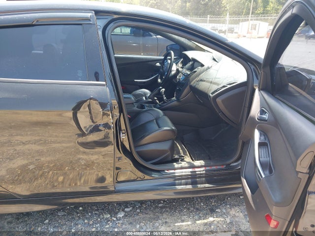 2014 Ford Focus St მანქანა იყიდება აუქციონზე, vin: 1FADP3L95EL367304, აუქციონის ნომერი: 45859824