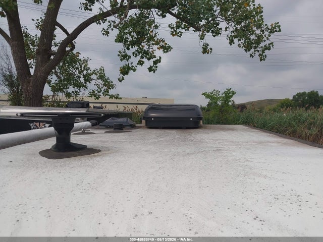 Winnebago Other 2016 54CA11H22G1W14484 Image 12