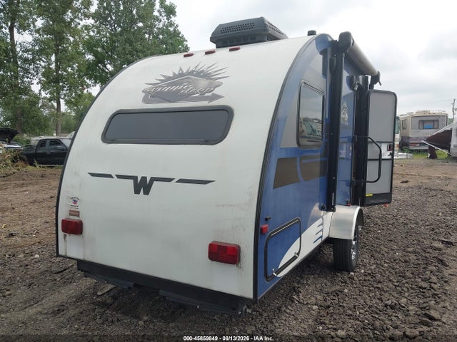 Winnebago Other 2016 54CA11H22G1W14484 Image 4