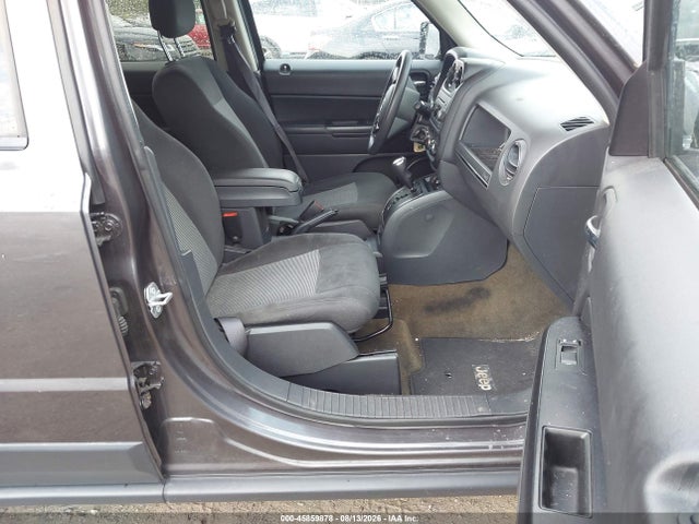 1C4NJPBA3GD719859 Jeep Patriot Sport