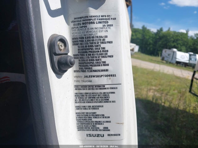 Isuzu NRR 2023 JALE5W161P7306931 Image 9