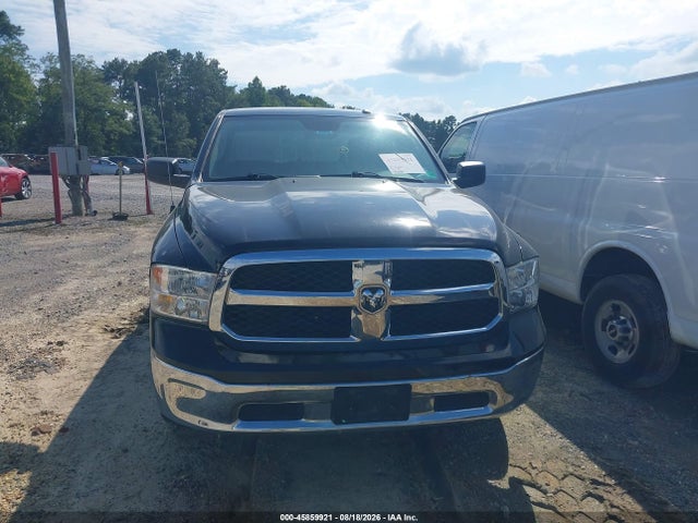 3C6RR7KT4NG225304 RAM 1500 Classic Tradesman 4x4 5&#039;7 Box