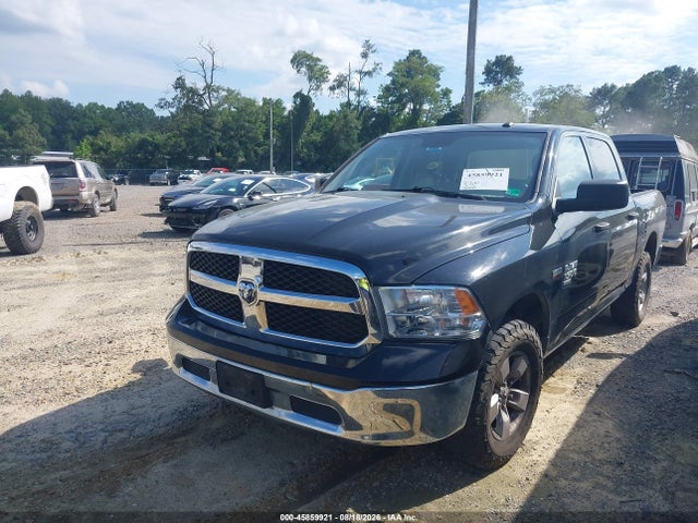 3C6RR7KT4NG225304 RAM 1500 Classic Tradesman 4x4 5&#039;7 Box
