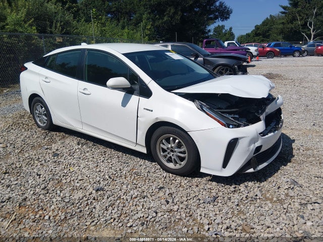 Toyota Prius Le 2021 JTDKAMFU8M3146450 zdjęcie główne