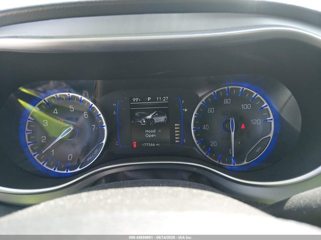 Продаж на аукціоні авто 2018 Chrysler Pacifica Touring L, vin: 2C4RC1BG8JR178311, номер лоту: 45859991