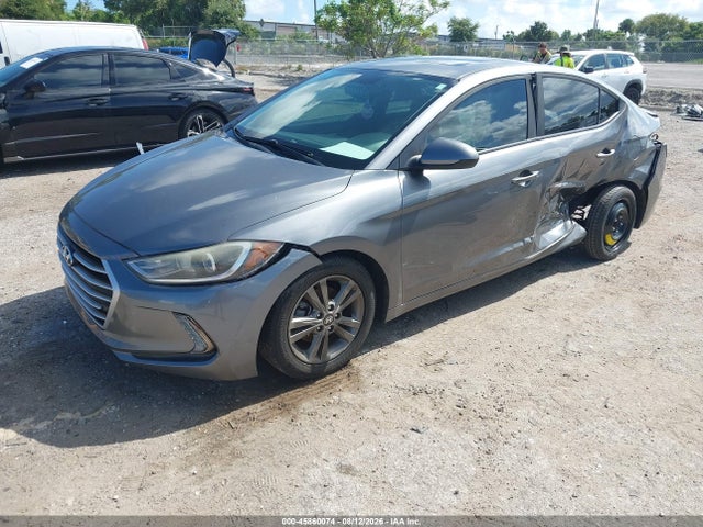 Продаж на аукціоні авто 2018 Hyundai Elantra Value Edition, vin: 5NPD84LF8JH275136, номер лоту: 45860074