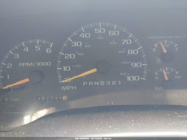 1999 Chevrolet Tahoe Ls მანქანა იყიდება აუქციონზე, vin: 1GNEK13R2XJ325731, აუქციონის ნომერი: 45860084