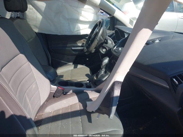 45860117 :رقم المزاد ، 1FMCU9G95GUA79643 vin ، 2016 Ford Escape Se مزاد بيع