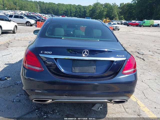 2015 Mercedes-benz C 300 Luxury 4matic მანქანა იყიდება აუქციონზე, vin: 55SWF4KB0FU011684, აუქციონის ნომერი: 45860128