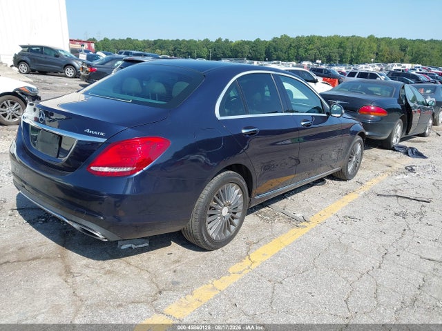 2015 Mercedes-benz C 300 Luxury 4matic მანქანა იყიდება აუქციონზე, vin: 55SWF4KB0FU011684, აუქციონის ნომერი: 45860128
