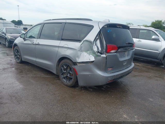 Продажа на аукционе авто 2019 Chrysler Pacifica Touring L Plus, vin: 2C4RC1EG7KR666517, номер лота: 45860190