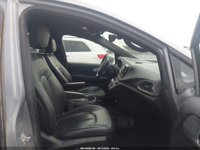 Продажа на аукционе авто 2019 Chrysler Pacifica Touring L Plus, vin: 2C4RC1EG7KR666517, номер лота: 45860190