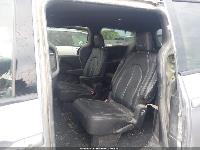 Продажа на аукционе авто 2019 Chrysler Pacifica Touring L Plus, vin: 2C4RC1EG7KR666517, номер лота: 45860190