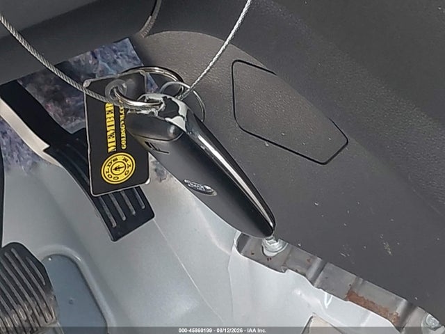 45860199 :رقم المزاد ، 1FMCU0JD2HUD84446 vin ، 2017 Ford Escape Titanium مزاد بيع
