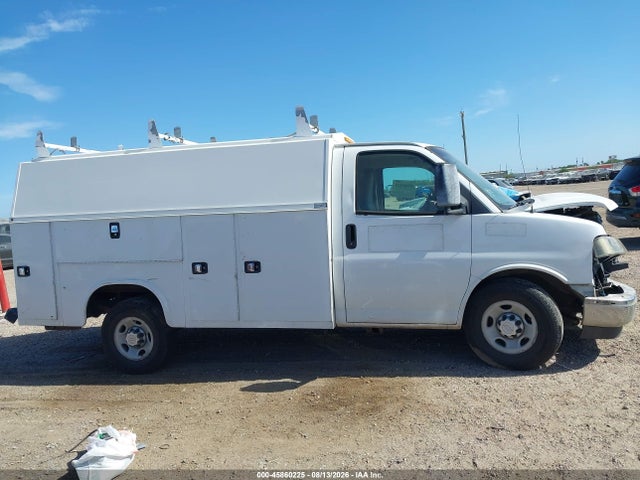 Aukcja sprzedaży 2017 Chevrolet Express Cutaway Work Van, vin: 1GB0GRFG9H1153412, numer aukcji: 45860225
